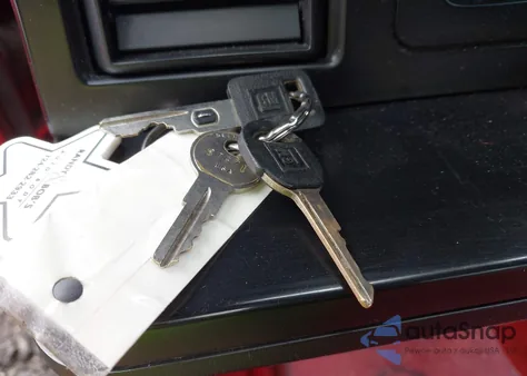 1988 Chevrolet Corvette from USA, damaged, VIN 1G1YY2189J5103913